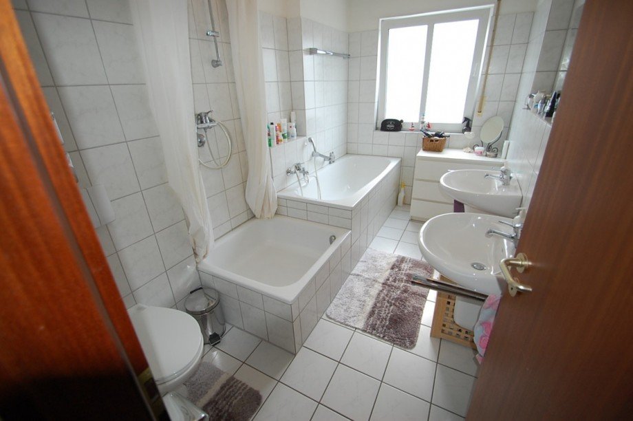 Badezimmer Erdgeschosswohnung K�ln