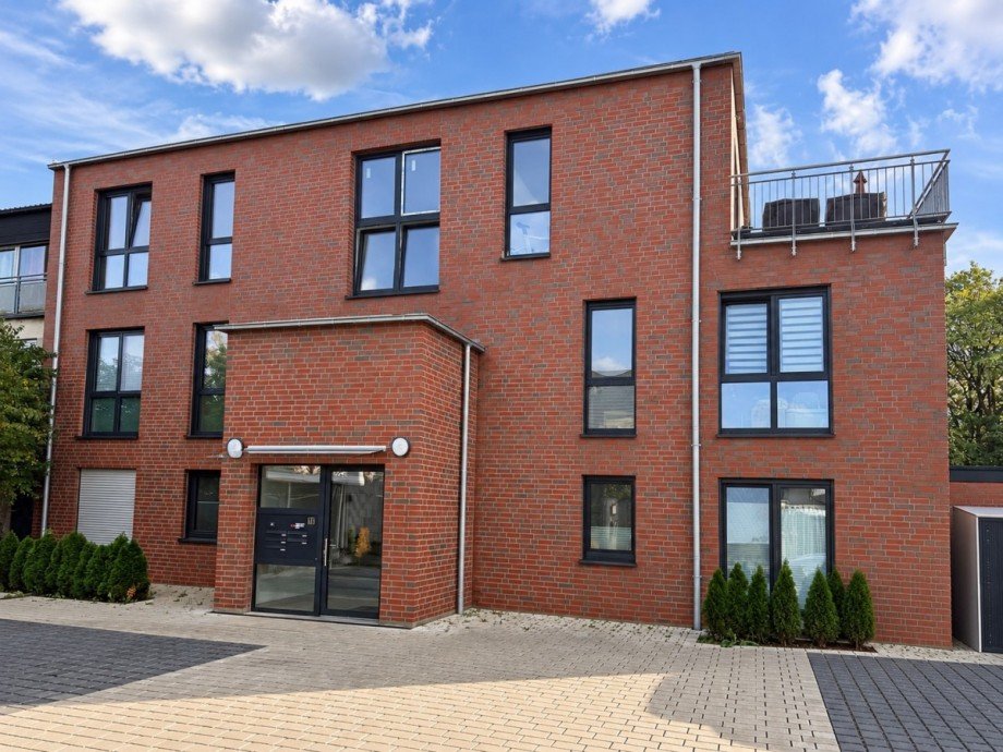Geb�udeansicht Dachgeschosswohnung Frechen