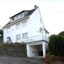 Geb�udeansicht 2 Einfamilienhaus in ruhiger Lage von Gummersbach-Windhagen - ca. 161 m� Wohnfl�che - mit Kamin