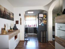 Wohn-/Essdiele 2-Zimmer-Wohnung mit Weitblick - 81 m� - gro�er Balkon - inkl. moderner EBK - ideal f�r Pendler