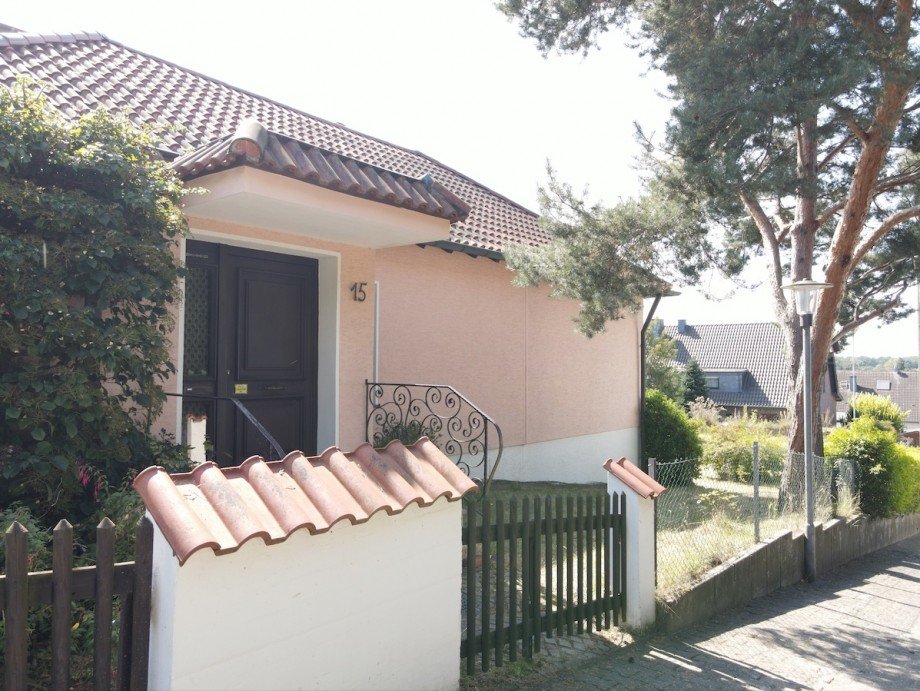 Eingangsseite Einfamilienhaus Swisttal