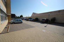 Parkpl�tze B�ro mit 3 R�umen, ca. 71 m�, in H�rth-Efferen - frei zum 31.03.2026, eventl. auch fr�her m�glich