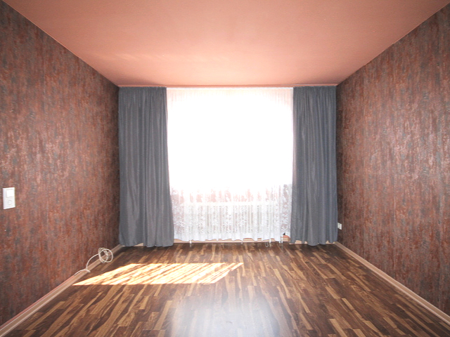Schlafzimmer leer Etagenwohnung Buseck