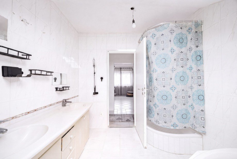Badezimmer Bild 1 Etagenwohnung Buseck