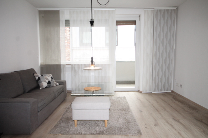 Wohnzimmer Bild 3 Etagenwohnung K�ln