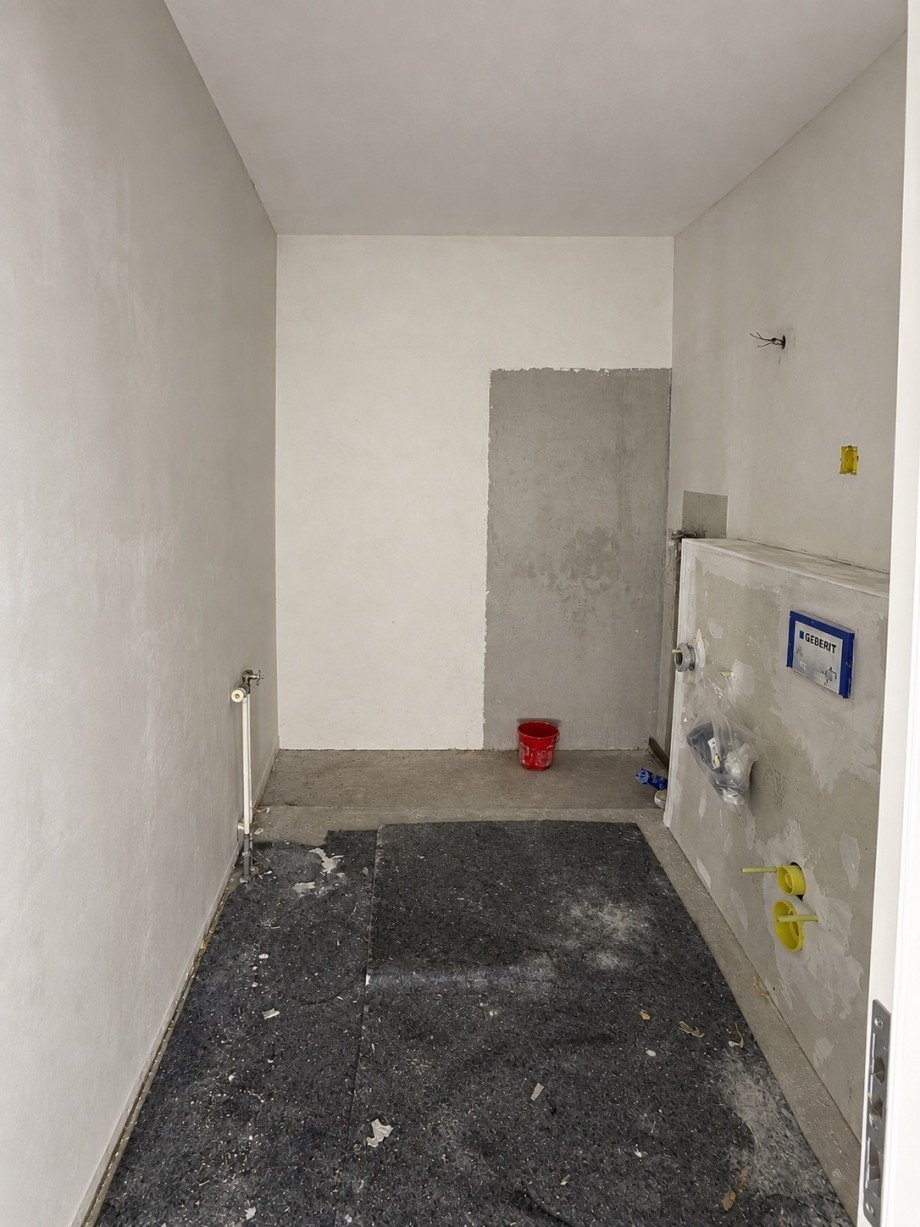 Laufende Badrenovierung Etagenwohnung K�ln