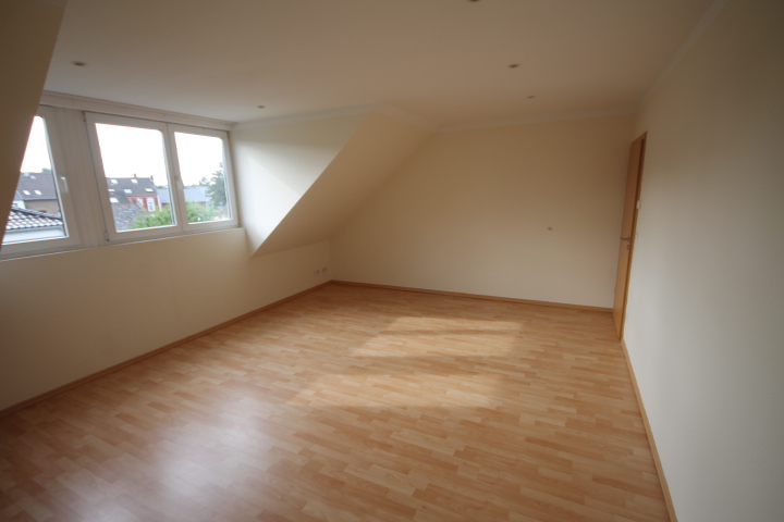 DG Schlafzimmer Bild 1 Reihenmittelhaus Frechen