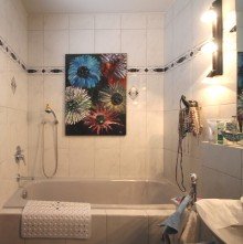 Badezimmer Bild 3 Vermiete 3-Zi.-Wohnung mit gro�er Terrasse & Gartenanteil - inkl. Garage & Kamin im Norden K�lns