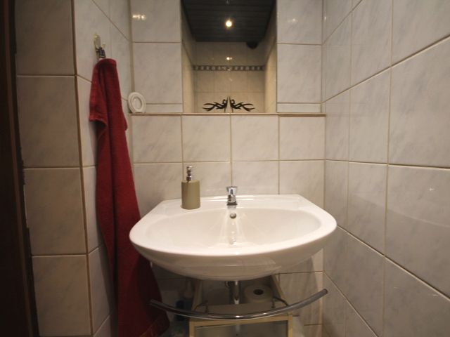 WC Bild 2 Etagenwohnung Buseck