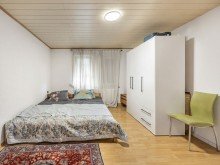 DG-Wohnung Schlafzimmer EIN HAUS, DREI WOHNUNGEN, VIELE PERSPEKTIVEN - ZENTRUMSNAH IN LICH