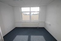 Bild (e3ae693bd7732c950177352db8a066ec): Helles, attraktives B�ro - 77 m�, 3 B�ror�ume in H�rth-Efferen ab 01.08.2026 verf�gbar!