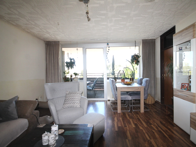 Wohnzimmer Bild 1 Etagenwohnung Buseck