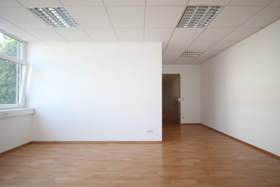 B�roraum 2 Bild 1 B�rofl�che H�rth