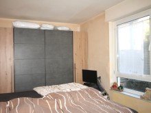 Schlafzimmer Bild 1 Vermietete 2-Zimmer-Wohnung mit West-Terrasse & TG-Stellplatz in ruhiger Lage von Frechen